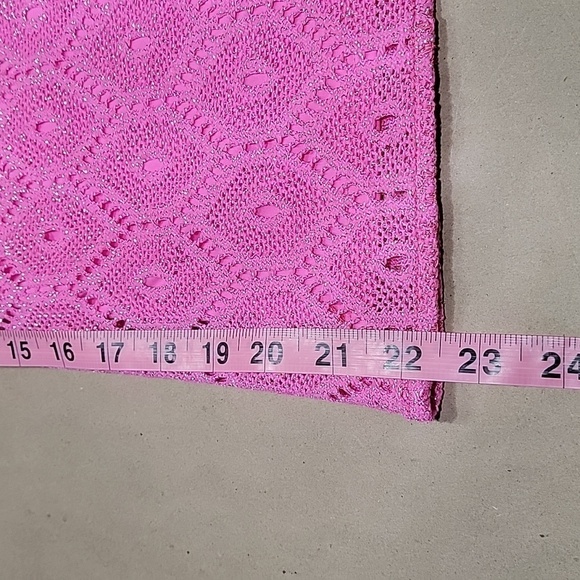 Lilly Pulitzer Size S Barbie Pink w/ Gold Metallic Threading Lace Mini Dress - Picture 11 of 13